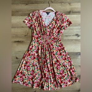 NWT Maggie London Nikola Dress